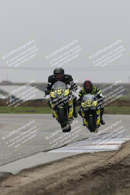 media/Nov-29-2025-TrackDaz (Sat) [[10ae2d9bce]]/C Group/Session 4 (Wheelie Bump)/